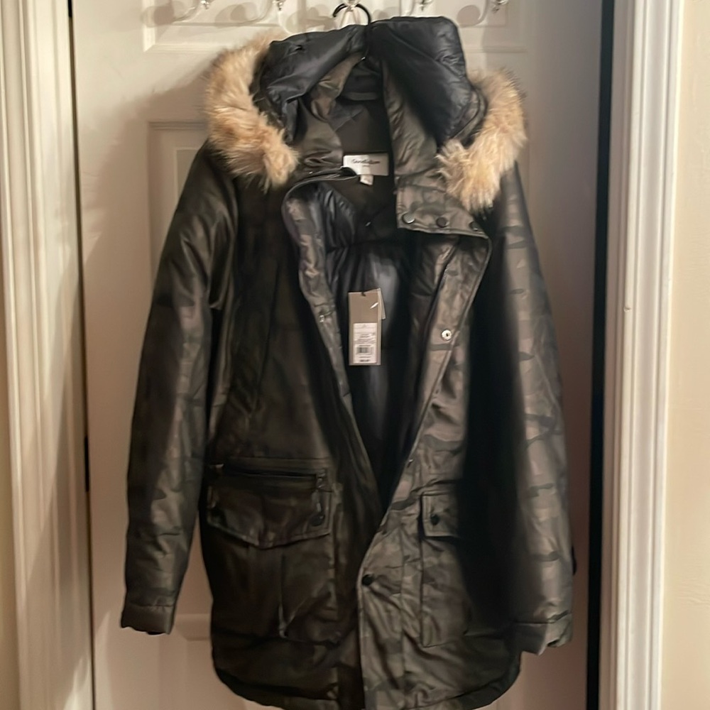 Ladies down coat